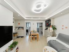 商品房 精装修领包入住 中层采光好 商圈成熟 价格可大谈