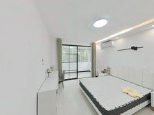 新上,四街坊 精装修 模范 ,低楼层,领包入住