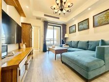 急售,商圈旁,(免个税)轻轨站500 M可议价看中庭,配套全