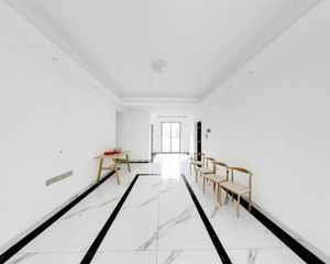 九龙湖西品质小区 精装湖景洋房 楼层采光好房东急售