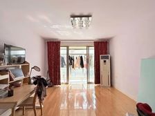 10月新上和平花苑二期两房,业主急售,中间楼层事业采光好