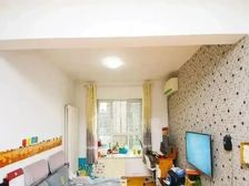 长阳熙悦山南区2室1厅 南北双通透 小区中间位置 好楼层