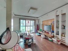 商品住宅 临地铁 双卫 中间好楼层 精装可拎包入住 正南朝向