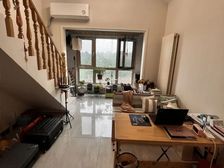 珠光逸景(二号院)视野好带阳台停车方便诚心出售