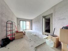 海伦印象 毛坯三房随意装修