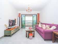 400米地铁口处 月供2千 首付5w 有幼儿园有泳池靓房拎包