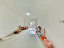 西区地标 3室2厅 东南