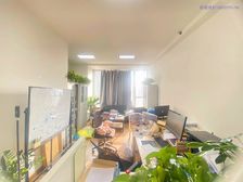 逸翠园 都会 一室 跃层 带租约 单中在3年可承诺随时看房