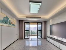 公园一号 4室2厅 全新装修未住过