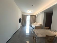 5w首付月供4k 送家私电器 即买即住视野好看江景300米超