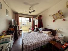 惠小和四中 水上新村双南两房 步行街 地铁1公里