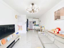 急售唐冶芯 地铁旁 唐冶中学 绿地城 精装婚房