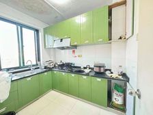 高楼层采光充足 楼龄新 南向头牌采光好 满五 动静分离