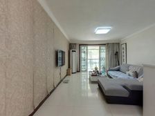 全明户型,一梯两户,满五惟1,诚意出售