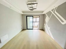 诚售 龙湖精装三房 上大以及天街隔壁 凤凰楼层 业主买好新房