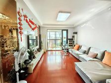 汇景名苑电梯景观房,板式户型双阳台,地铁500步,看房方便!