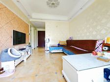 万象城旁精装两房急售!次新小区环境好!住家装修保持好带阳台!