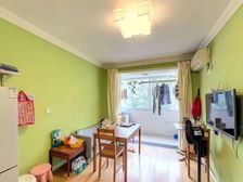 新华小区小三房精装修黄金楼层,业主急卖买好新房