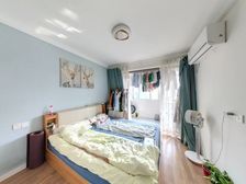 新华小区 2室1厅 53.43平婚房精装修,拎包入住