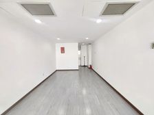 新装修!101平两私密空间 美甲美睫 办公 工作室 洽谈