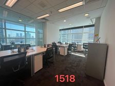 南京西路 恒隆广场共享办公人均2800月 传统办公100平起