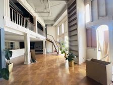 精装酒吧层高7米 招酒吧 棋牌娱乐 轰趴 足疗SPA 展厅