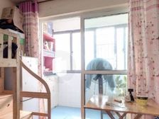 中低楼层 适合颐养天年和不想爬楼的人 中间位置 采光佳