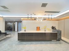 地铁口丨全新豪装5加1格局丨家具按需配丨拎包办公丨随时看房