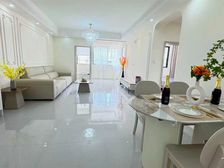 业主急售 送屋顶花园 精装电梯三房 三房 拎包入住