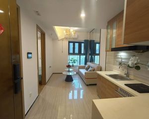 十五中市民中心对面恒大绿洲公寓精装修拎包入住