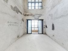 优越香格里 3室2厅 87平