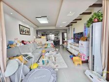 现浇正三房 全明两卫 采光好 送固定车位 带车库 看房随时