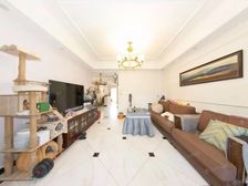 产权清晰 超低密度 装修好 朝南 带电梯