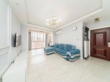 地铁口热门笋盘!电梯两房!边套全明,惜售户型,南北通透带车位