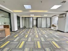 财富国际广场230平仅租35元4个隔间,24空调停车方便