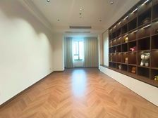 龙湖云瑶玉陛陛川|秋成大道180号3室2厅2卫102平方