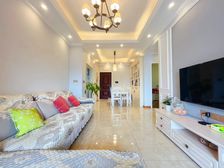 101 新上 九九新 保 ,业主很少居住,金茂珑悦两室