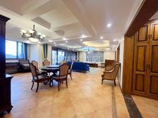 璧山御府新区 秀湖公园旁 豪装洋房顶跃 楼上四层