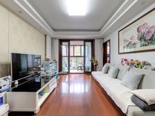 中环边南北通小三房,可落地窗,花园位置,得房率高!