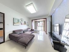 绿地圣路易名邸二期成熟小区,人气旺,交通便利!价格可议!