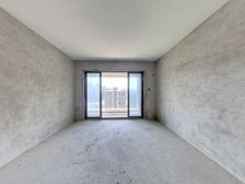 此房税费低优格国际精装4居室 业主急售 比同户型单价低