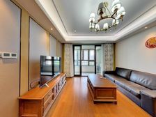 中锐星汇生活广场次顶层,采光观景好,双卧客厅朝南,南向面