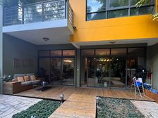 降价1000万,湾区豪宅3层别墅,带200平大花园