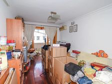 已加装电梯,双南一北户型,近公园近地铁。