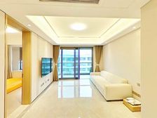 2021年房龄,精装修,电梯高区三房,车位充足