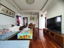 空中花园 大露台 阳光房子 买一层得两层