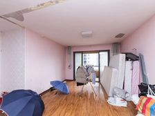 水漾花城五期,南北通四房,双卫,满五年,小区环境好,诚心出售