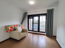 海上风华 超低密度 停车方便 南北通透 次新小区 近地铁