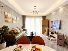 婚房急售(带车位一个)丶随时看房(轻轨口)