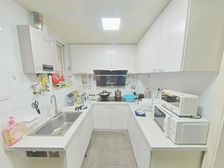 龙柏金汇 朝南 医疗配套成熟 精装好房 近地铁 商业配套成熟